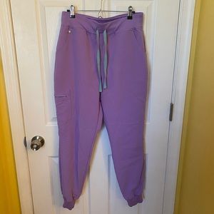 Hardly worn figs scrub pants